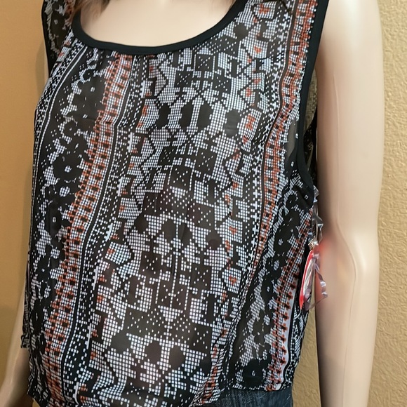 Apple Bottoms Top (1X) - Picture 4 of 13